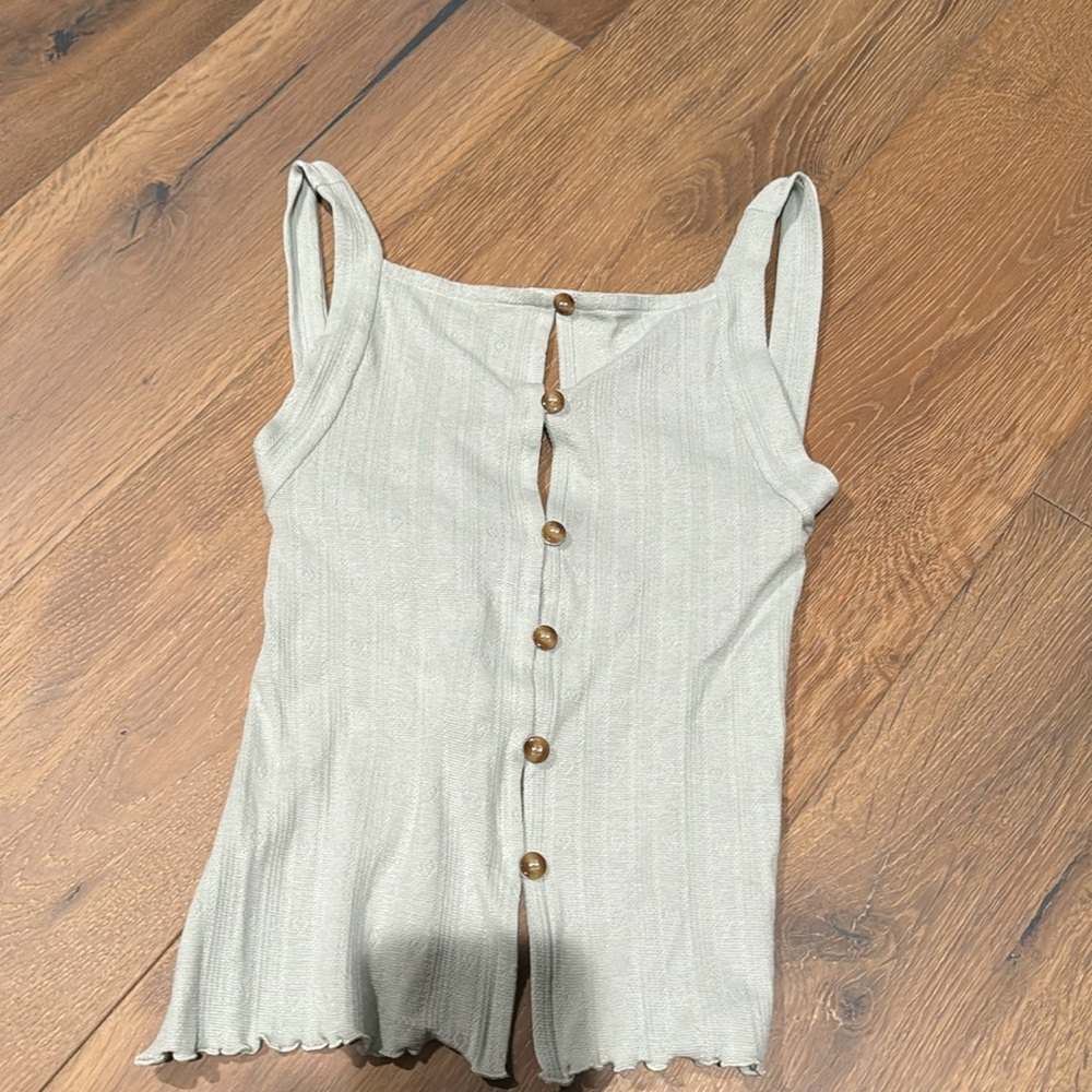 Revolve Top - Picture 5 of 5